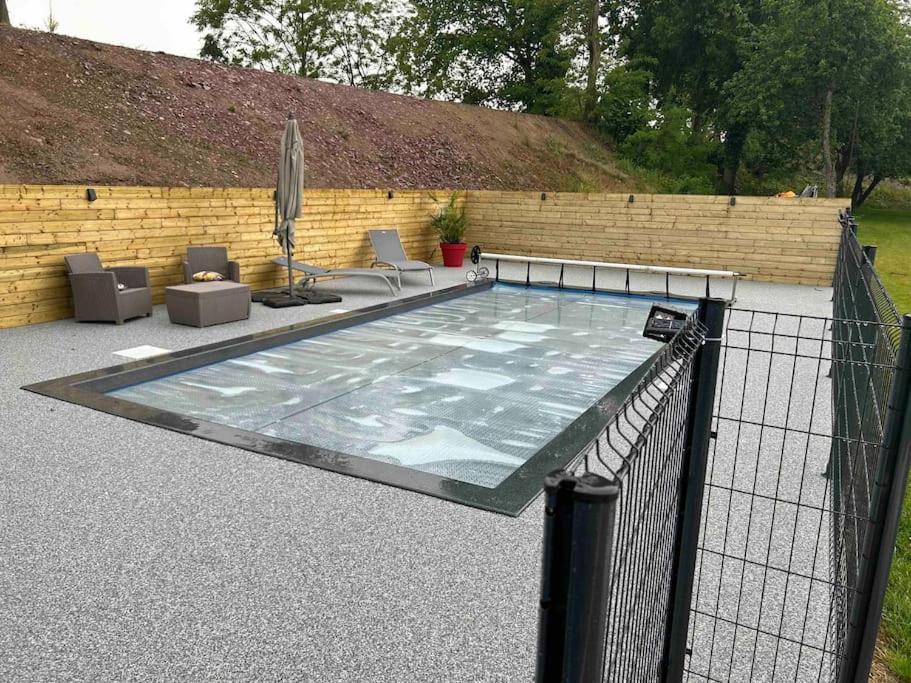 Gite Avec Spa Privatif* Saint-Symphorien-les-Buttes Extérieur photo